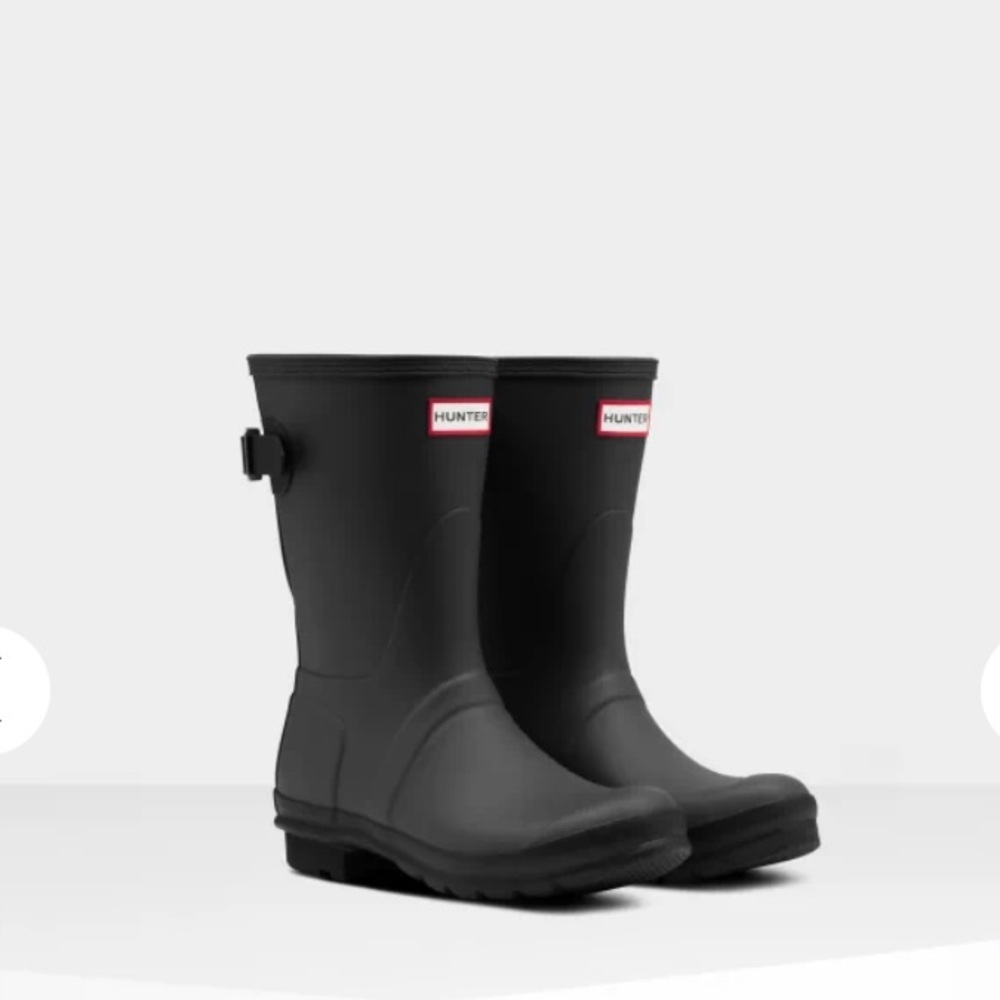 Hunter Women’s short back adjustable rain boots
